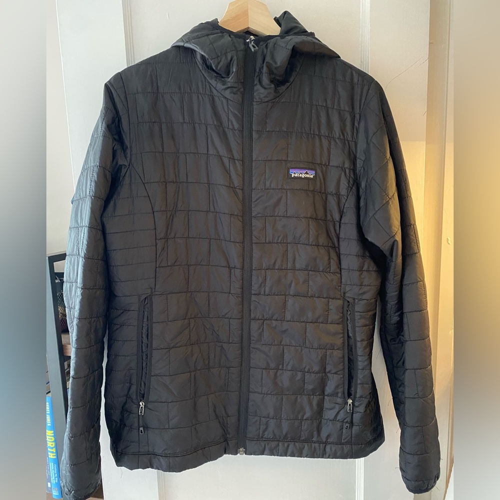Patagonia W’s Nano Puff Hoodie